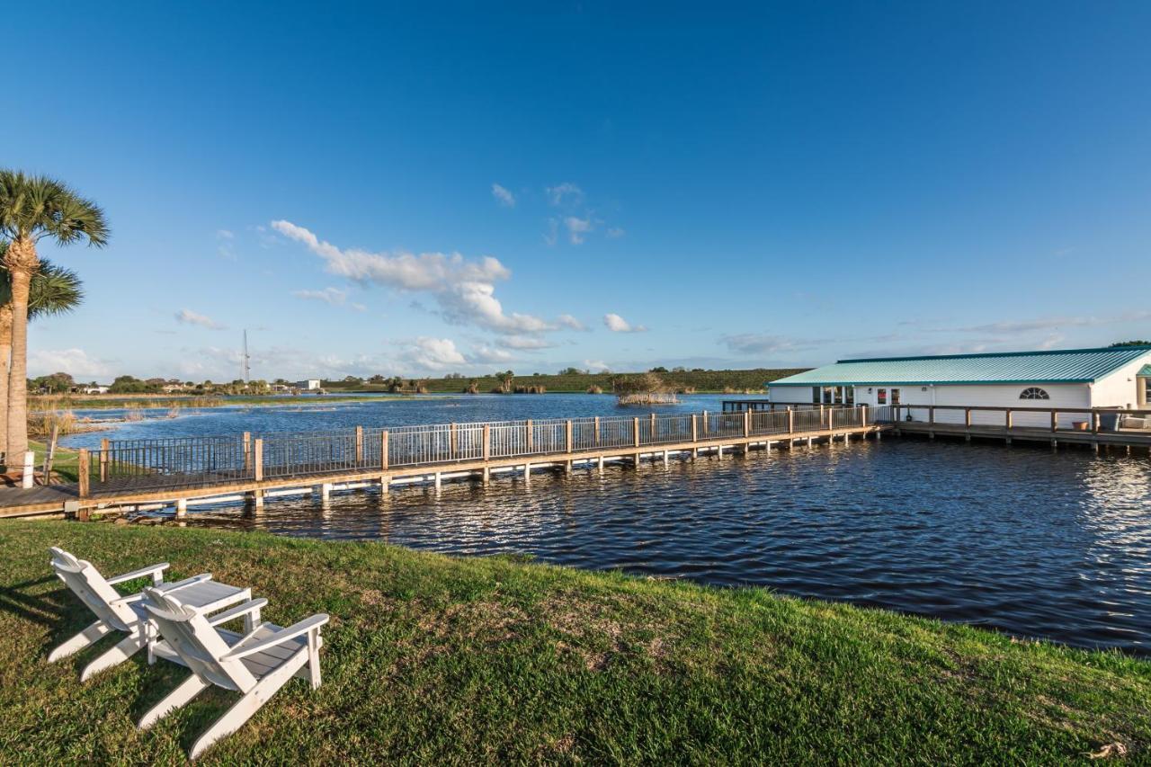 Days Inn & Suites By Wyndham Lake Okeechobee Buitenkant foto